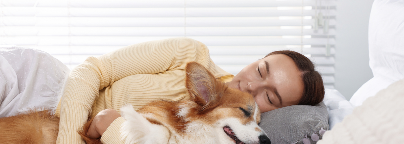 Employee practicing sleepmaxxing techniques for better mental health and wellness